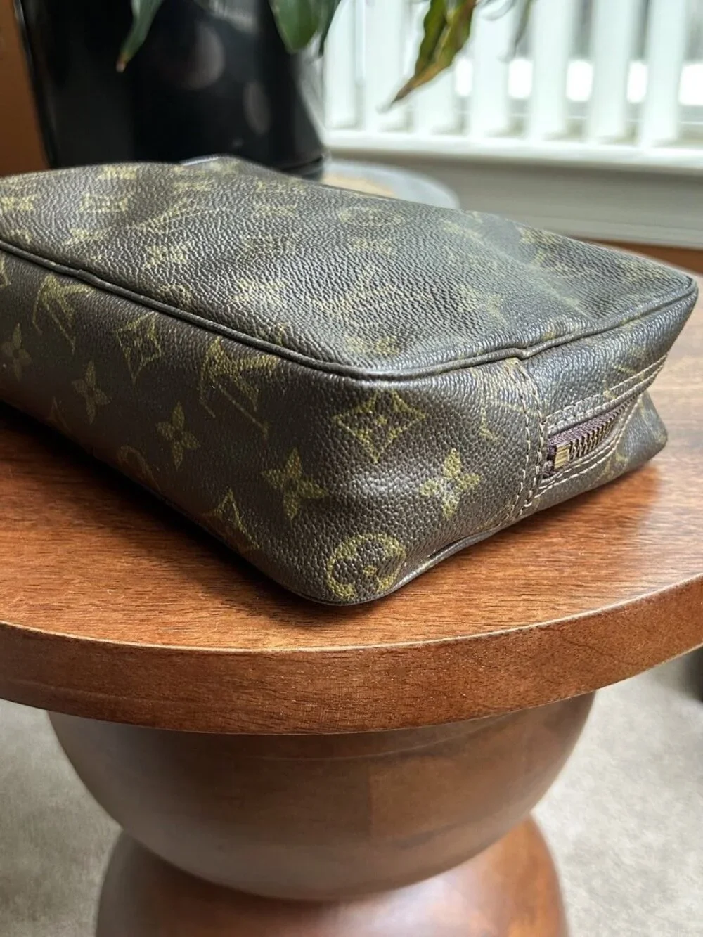 LOUIS VUITTON Monogram Trousse Toilette Pouch 23, Cosmetic Pouch